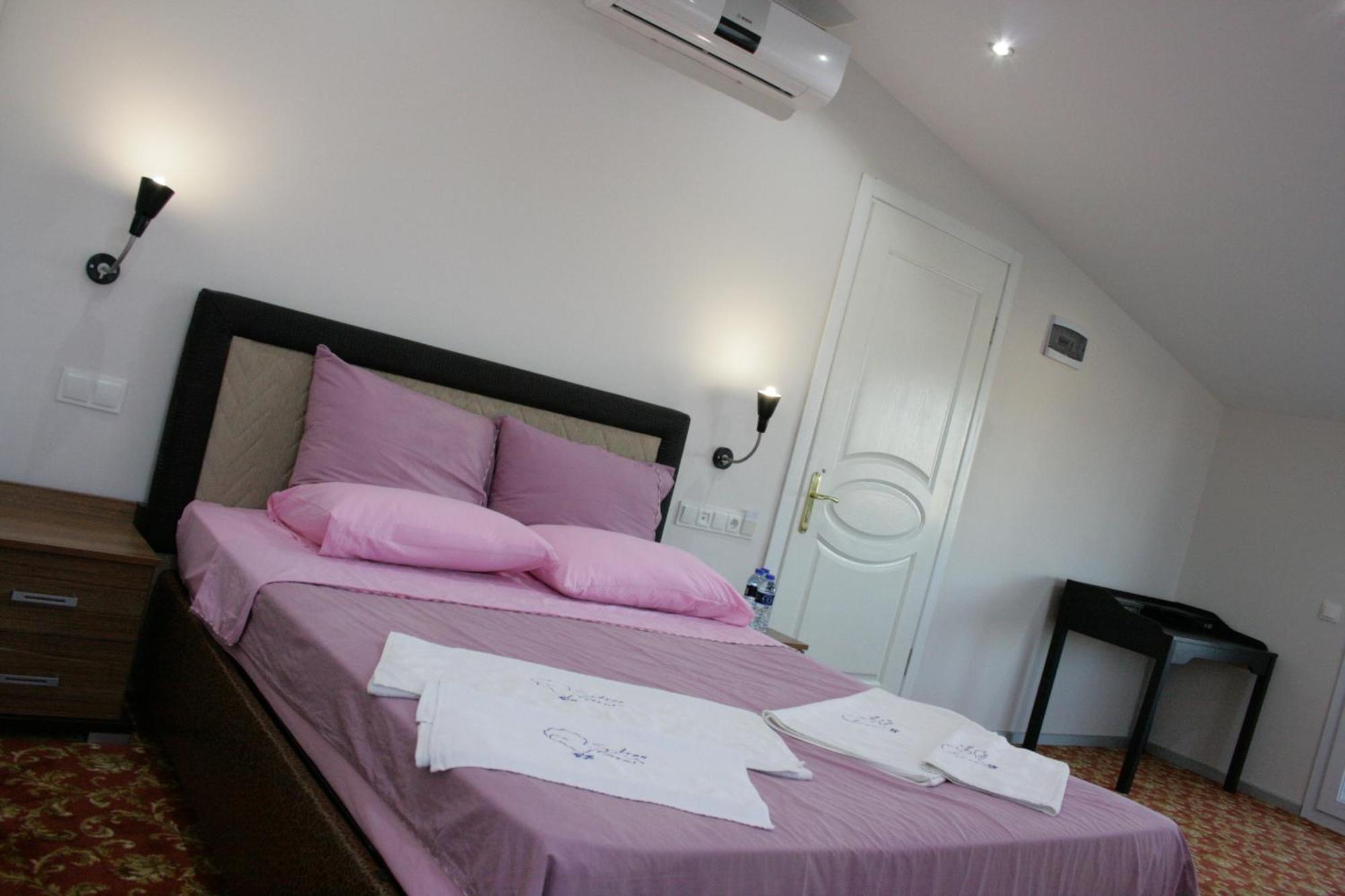 Sakran Hotel Yenisakran 部屋 写真